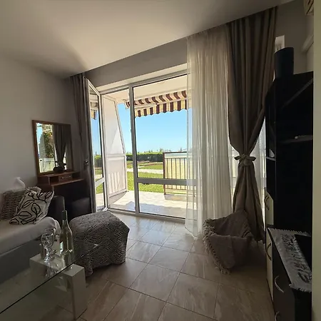 Gate Apartment