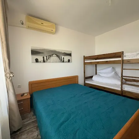Gate Apartment